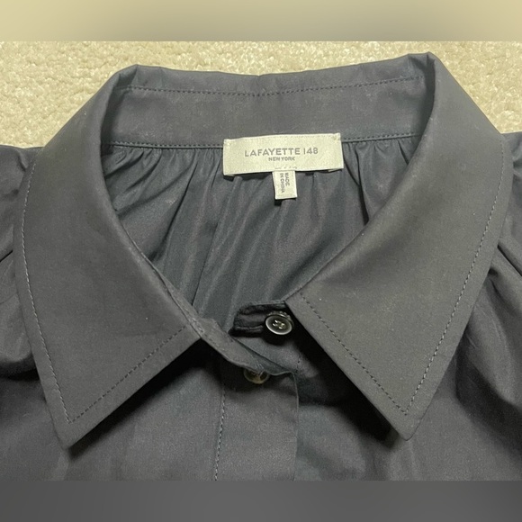 Lafayette 148 New York Women’s Short Sleeve Button Up - Size Medium - Picture 2 of 4